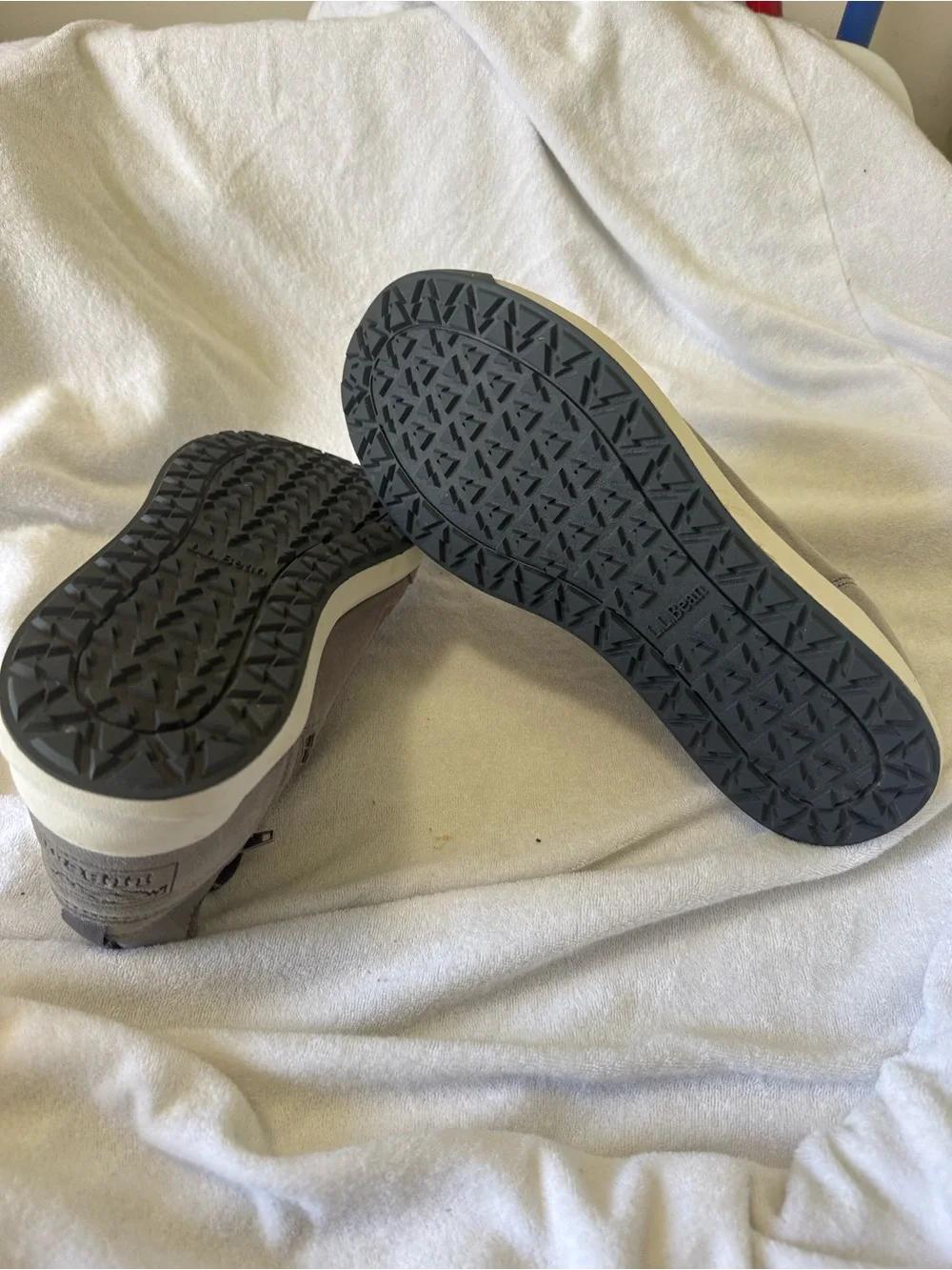 Women’s L. L. Bean Vista Mid Pull On Ankle Boots